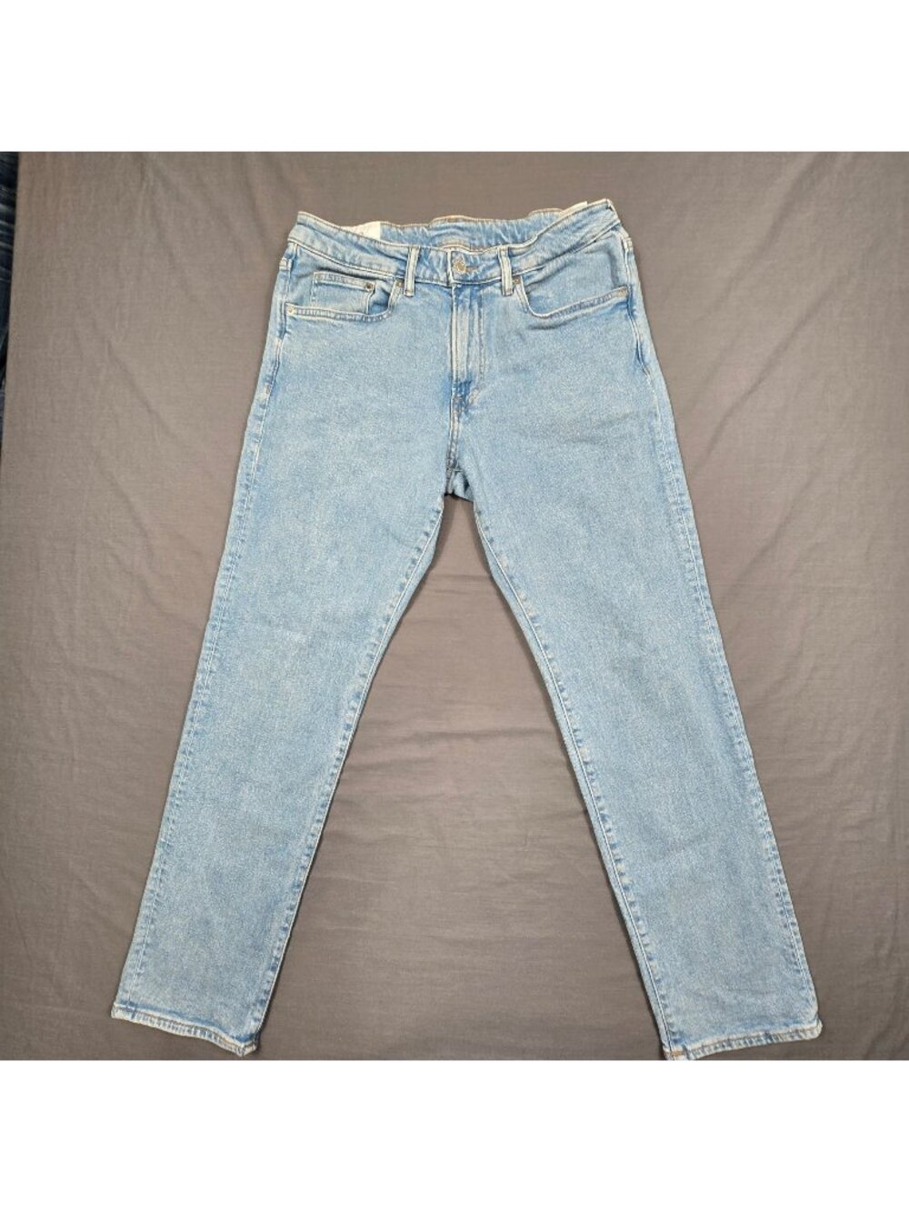 H&M 31/32 Mens Regular Fit Light Blue Denim Jeans Slim Straight Leg